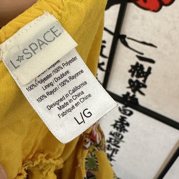 L*SPACE Kelly Bloom Romper Sunshine Gold Yellow Floral Size L Halter Tie neck - Picture 8 of 8